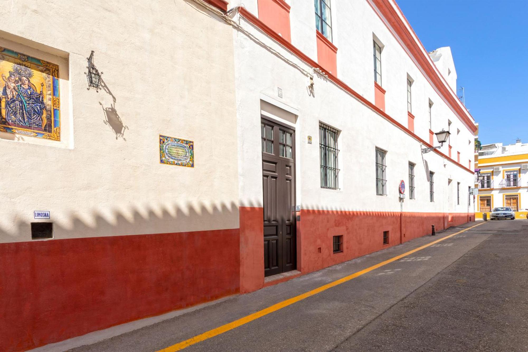 Genteel Home San Laureano Sevilla Exteriör bild
